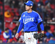[MD포토] 윤성환 위기에 더 빛난 연속 삼진