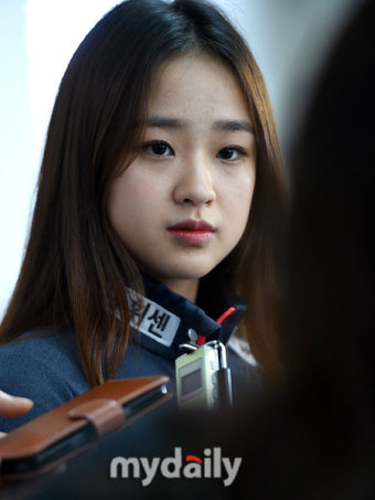 [MD화보] '스키니진이 헐렁해' 손연재, 폭풍 다이어트 했나?