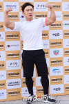 [MD포토] 몸짱 개그맨 이승윤 '포즈는 당당하게'