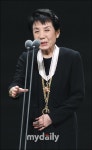 [MD포토] 디자이너 노라노, '문화훈장 보관장 서훈'