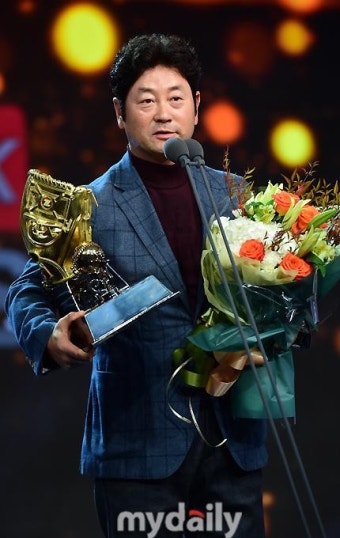 [MD포토] 삼성 김용국 코치 