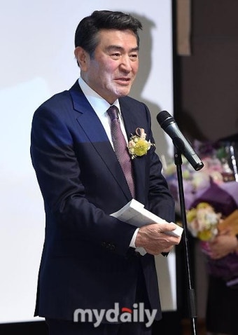 [MD포토] 남궁원 '공로예술인상 수상'