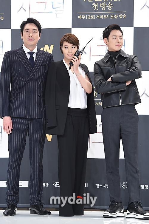 시그널 이색 진정한 수사 로맨스, 올해 극장판으로 재회!