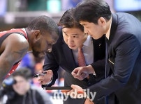 [MD포토] 김승기 해결책을 알려줄께