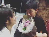 김무열♥윤승아, 달콤 부부의 눈빛교환 꿀 떨어지네~