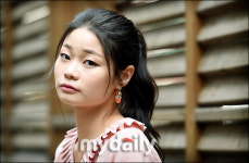 [MD인터뷰] 스틸 플라워 정하담, 놓치면 후회할 충무로 샛별
