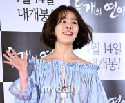 [MD포토] 한지민 단발에 사랑스런 인사까지