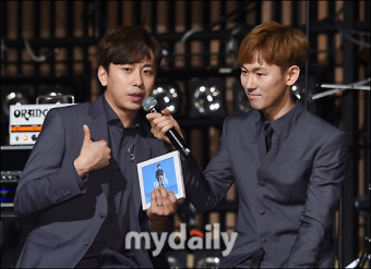 [MD포토] 데이브레이크 이원석, '앨범 활용도가 높아요'