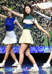 [MD포토] 다이아 채연 두둠칫 댄스