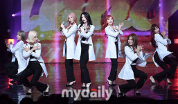 [MD포토] 워너비 아름다운 손짓