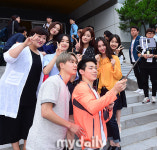 [MD포토] 국가대표가 국가대표와 셀카