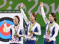 [MD포토] '8연패' 여자양궁, 당당한 인사