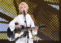 [MD포토] 제이민 기타선율에 맞춰