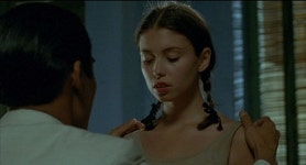 [곽명동의 씨네톡]‘연인’, 제인 마치가 죽은 나무에 물을 주는 이유