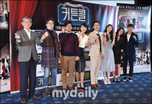 [MD포토] 영화 커튼콜, '시사회때 또 만나요'