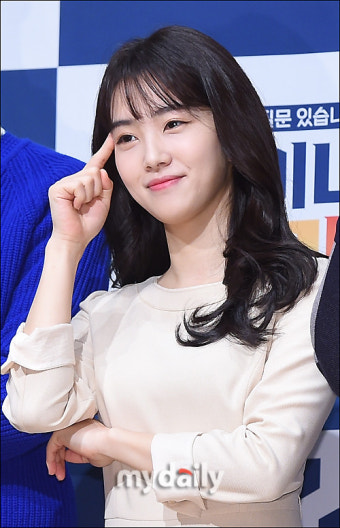 [MD포토] 강지영, '아나운서 미모가 이정도'