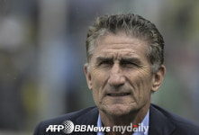 월드컵 예선 부진 아르헨티나, 바우사 감독 경질 