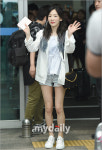 [MD포토] 태연 출국하며 팬 손편지 읽을께요