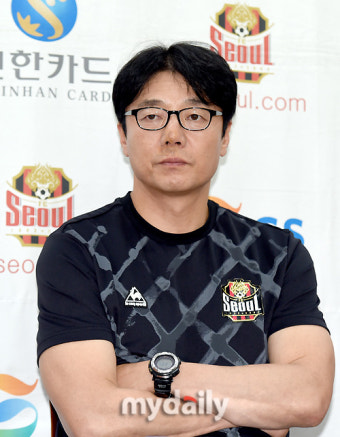 [MD포토] 황선홍 감독 