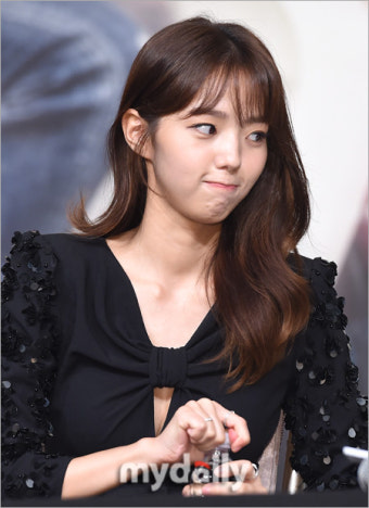 [MD포토] 채수빈 '반드시 열어서 물 마실거야'