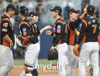 [MD포토] 롯데 4연승 '넥센에 8회 역전승'