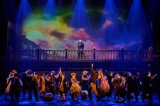 [MD리뷰] 뮤지컬 나폴레옹, 압도적 비주얼+웅장한 음악 승부