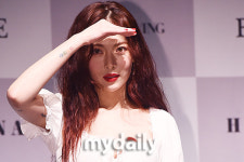 [MD포토] 현아 강렬한 눈빛