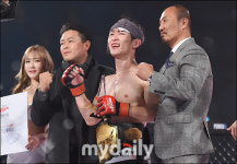 [MD포토] 문기범, 내가 초대 챔피언이야!