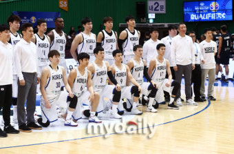 [MD포토] 기념촬영하는 대한민국 농구대표팀