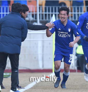 [MD포토] 이기제 '감독님 동점골 넣었어요'