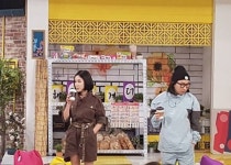 채리나, 내 싸랑 명수 오빠랑 어설픈 투샷...어딜 보고 있는거야