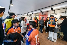강원FC STORE 리뉴얼 오픈 효과 톡톡’