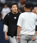 [MD포토] 임찬규 '7이닝 3실점, 10승 투수된 날'