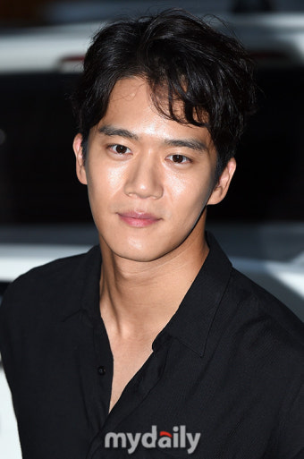 [MD포토] 하석진 '女心 흔드는 그윽한 눈빛'