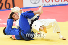 [MD포토] 곽동한 금빛 기술 들어갑니다