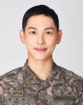 진짜 사나이 다 됐네…군인 임시완, 늠름한 추석 인사