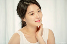 조우리, 파리도 미끄러질 아기피부…광고 촬영 비하인드컷