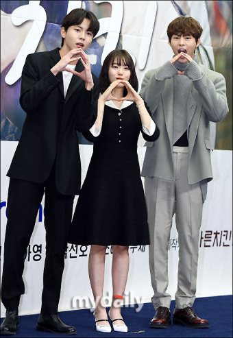 [MD포토] 주우재-김소혜-박선호, '최고의 치킨 같이 드실래요?'
