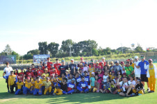 민병헌-양승호 감독 등 재능기부… 필리핀 학생 선수들 지도