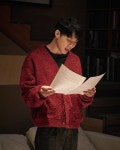 박유천, 3년만에 가수 컴백…신곡 제목은 '슬로우댄스', 녹음실 현장 포착