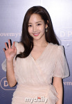 [MD포토] 박민영 미녀의 손인사