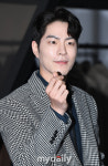 [MD포토] 홍종현 설렘 가득한 하트