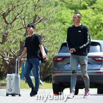 [MD포토] 나상호-구성윤 '국가대표 소집에 응하며'