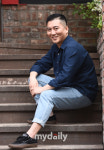 봉준플라워 | '기생충' 박명훈 "'지하실 남자'로 불려, 지금 이 순간 신기해요" [MD인터뷰①]
