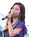 [MD포토] 미스트롯 홍자 표정으로 노래해요