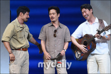 [MD포토] 남경주-성기윤-호산, 함께 노래 해봐