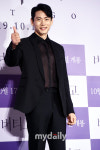 [MD포토] 영화배우 유태오 버티고 최고!