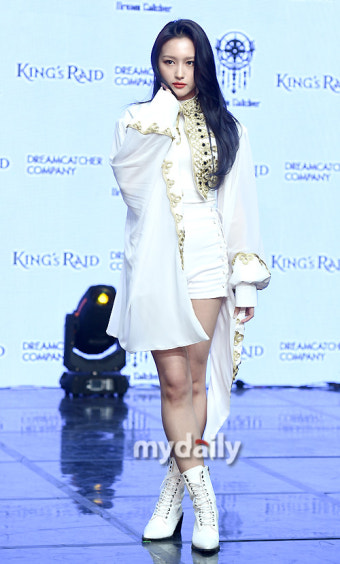 [MD포토] 드림캐쳐 시연 '게임속 모습처럼'