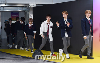 [MD포토] 스트레이 키즈 '골드카펫 밟아요'