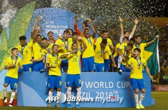 브라질, 한국 꺾은 멕시코 잡고 U-17 월드컵 '4회 우승'
